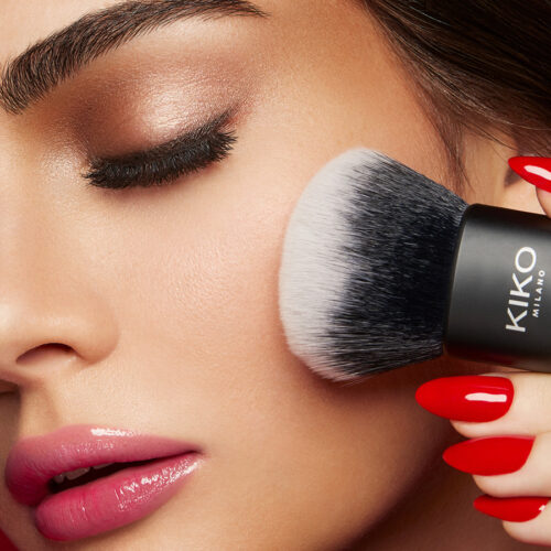 Alternative view of KIKO Face 13 Kabuki Brush sejas ota