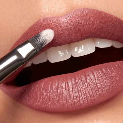 Alternative view of KIKO Lips 80 Flat Lip Brush lūpu otiņa