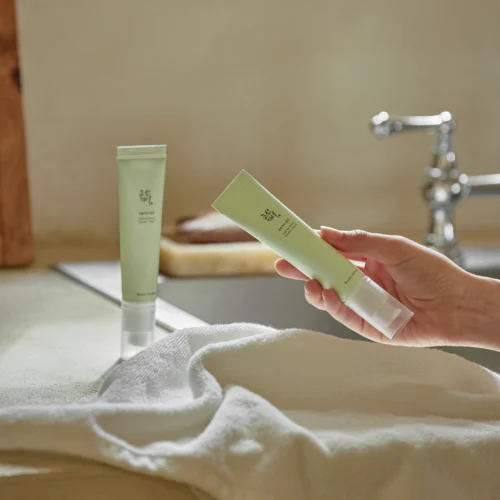 Alternative view of Beauty Of Joseon Light On Serum : Centella + Vita C mitrinošs C vitamīna serums