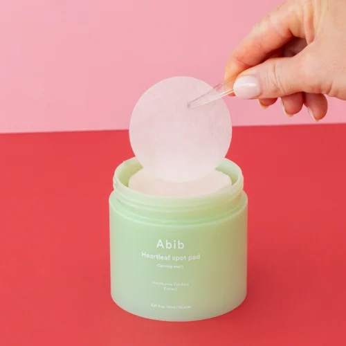 Alternative view of Abib Heartleaf Spot Pad Calming Touch nomierinošas un attīrošas plāksnītes sejai