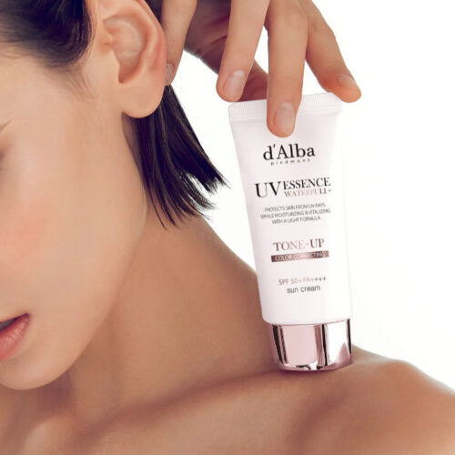 Alternative view of d'Alba Waterfull Tone-Up Sun Cream saules aizsargkrēms ar toni