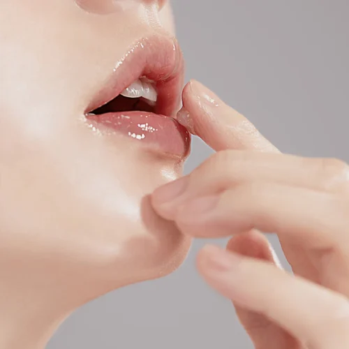 Alternative view of Torriden Solid In Ceramide Lip Essence lūpu balzams ar keramīdiem