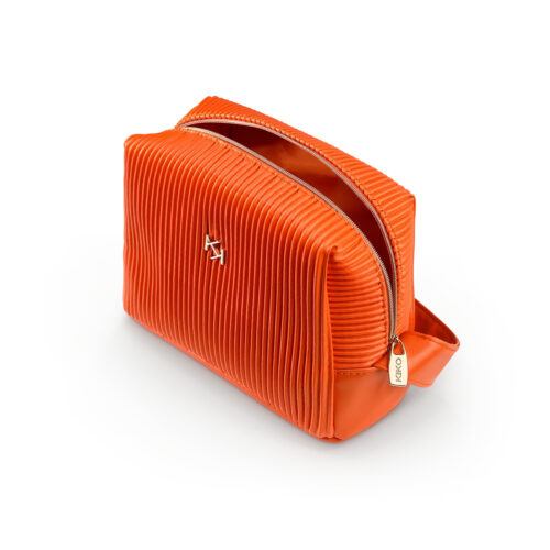 Alternative view of KIKO Juicy Fizz Glam-Hour Pochette kosmētikas somiņa