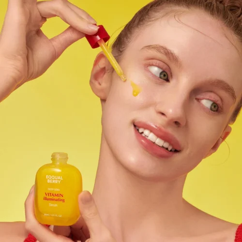 Alternative view of EQQUALBERRY Vitamin Illuminating Serum izgaismojošs serums pret pigmentāciju