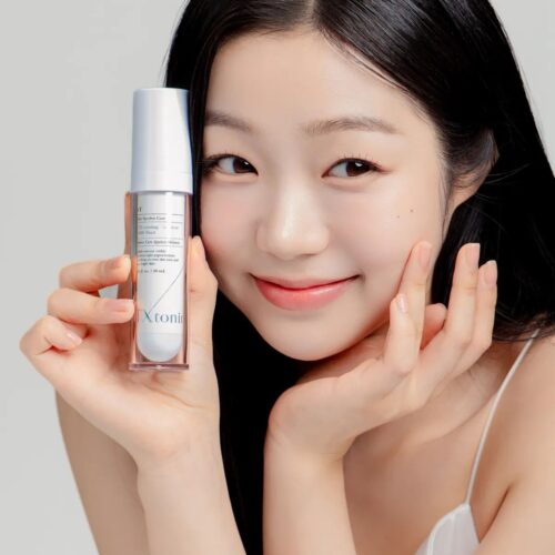 Alternative view of VT Cosmetics TX-toning Essence 1000 Shot izgaismojoša esence pret pigmentāciju