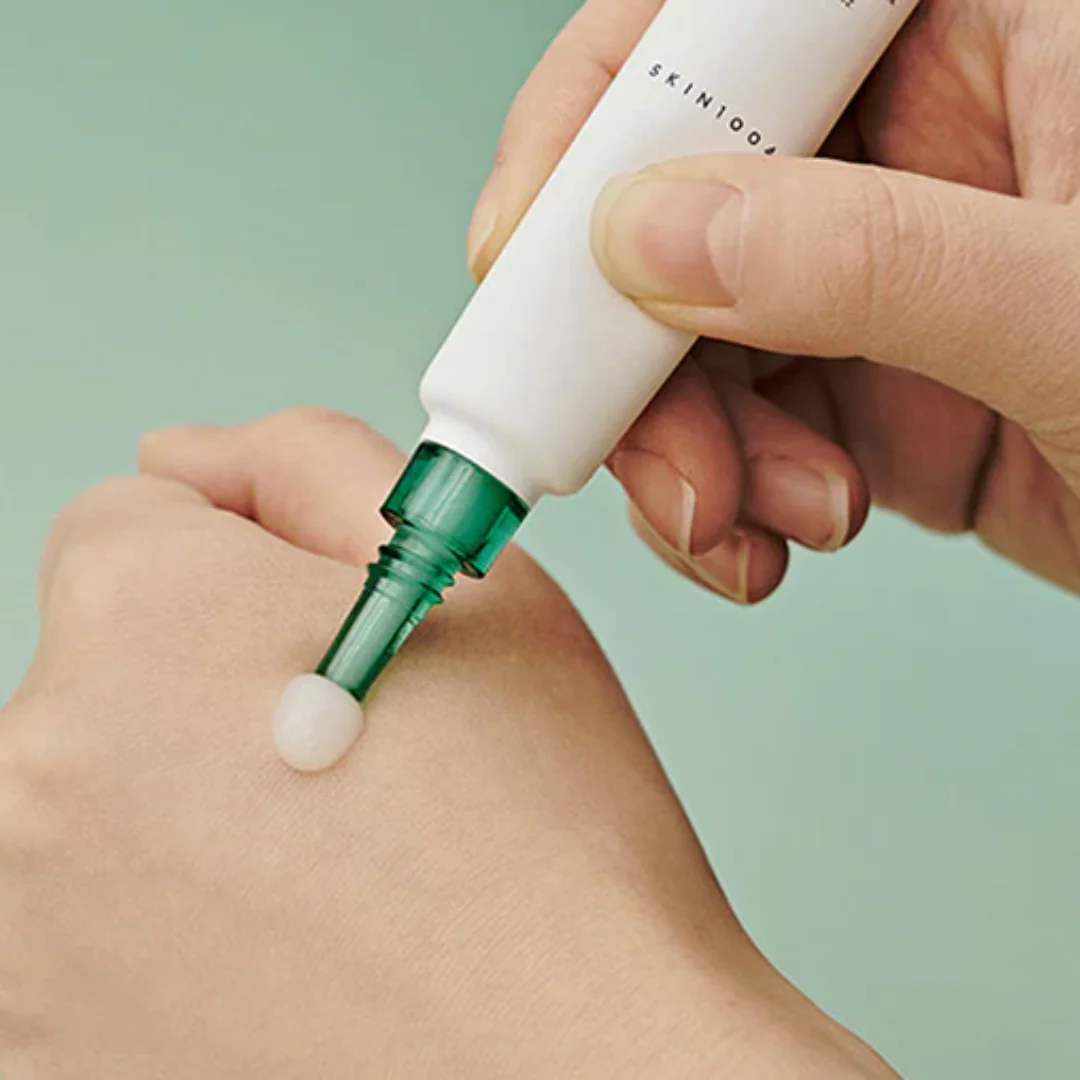 SKIN1004_Madagascar_Centella_Tea-Trica_Spot_Cream_2