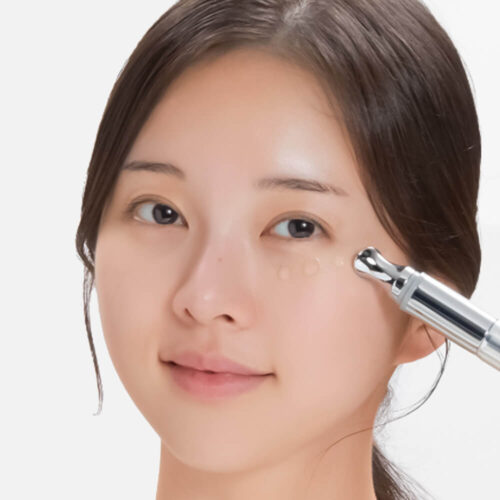 Alternative view of VT Cosmetics Reedle Shot Vita-Light Eye Cream, осветляющий крем для глаз с массажным наконечником