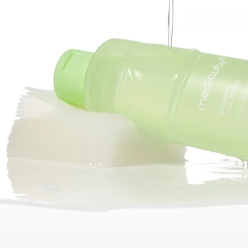 Alternative view of Medicube Exosome Cica Toner nomierinošs sejas toniks