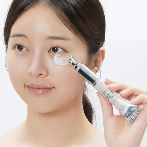 Alternative view of VT Cosmetics Cica Collagen Eye Cream kolagēna acu krēms ar masāžas uzgali