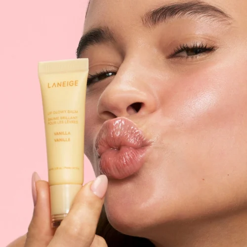 Alternative view of LANEIGE Lip Glowy Balm lūpu balzams ar toni