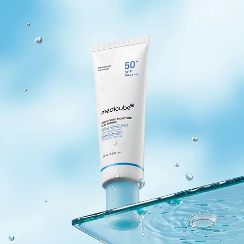 Alternative view of Medicube Zero Pore Moisture Sun Serum poru sašaurinošs saules aizsargkrēms ar SPF50+