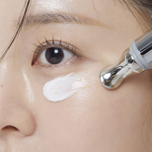 Alternative view of VT Cosmetics PDRN Reedle Shot Eye Lifter pretnovecošanās acu krēms ar masāžas uzgali